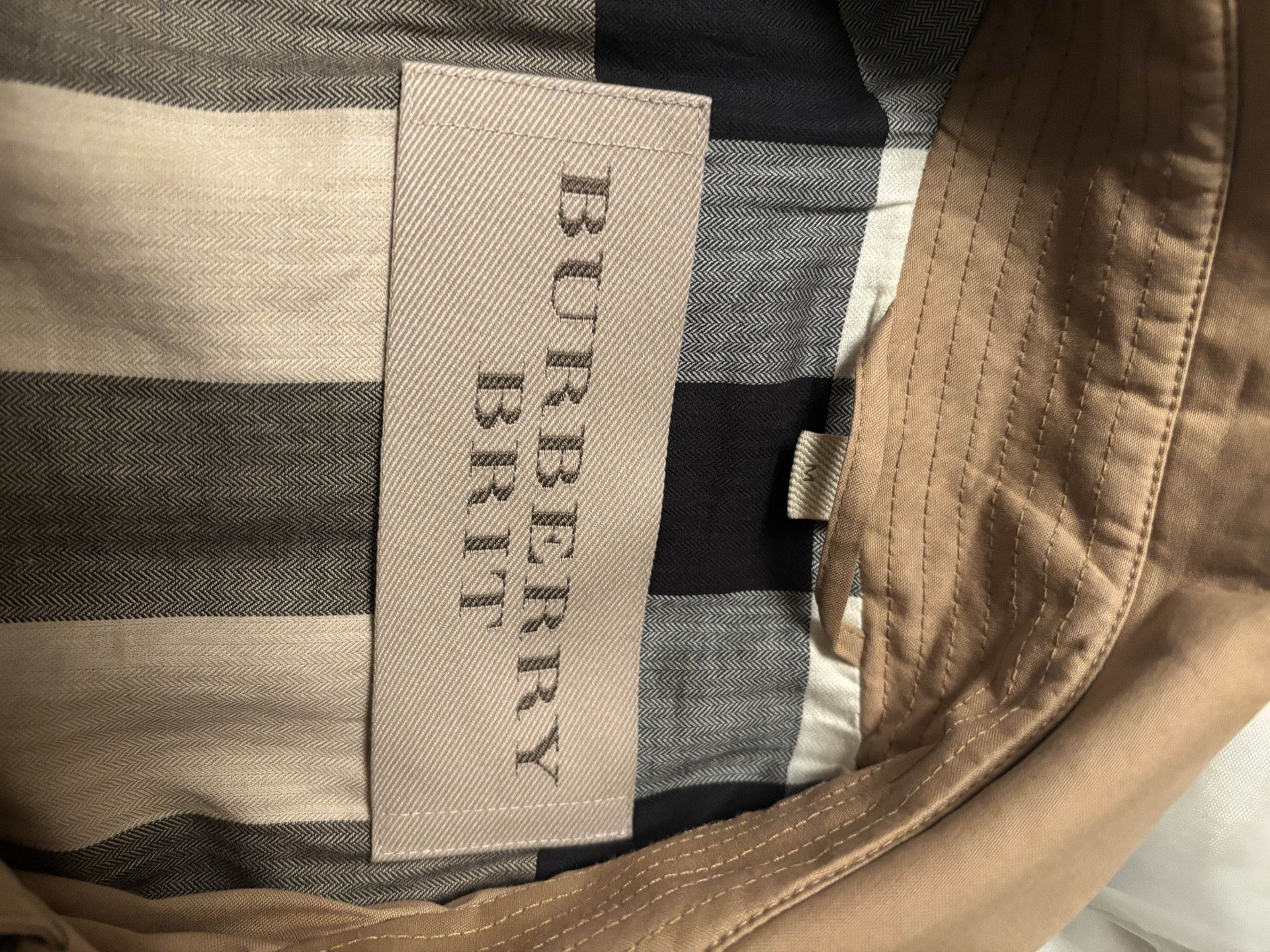 Burberry Burberry Mid-length Trench coat Trenchcoat Size M / US 6-8 / IT 42-44 - 3 Thumbnail