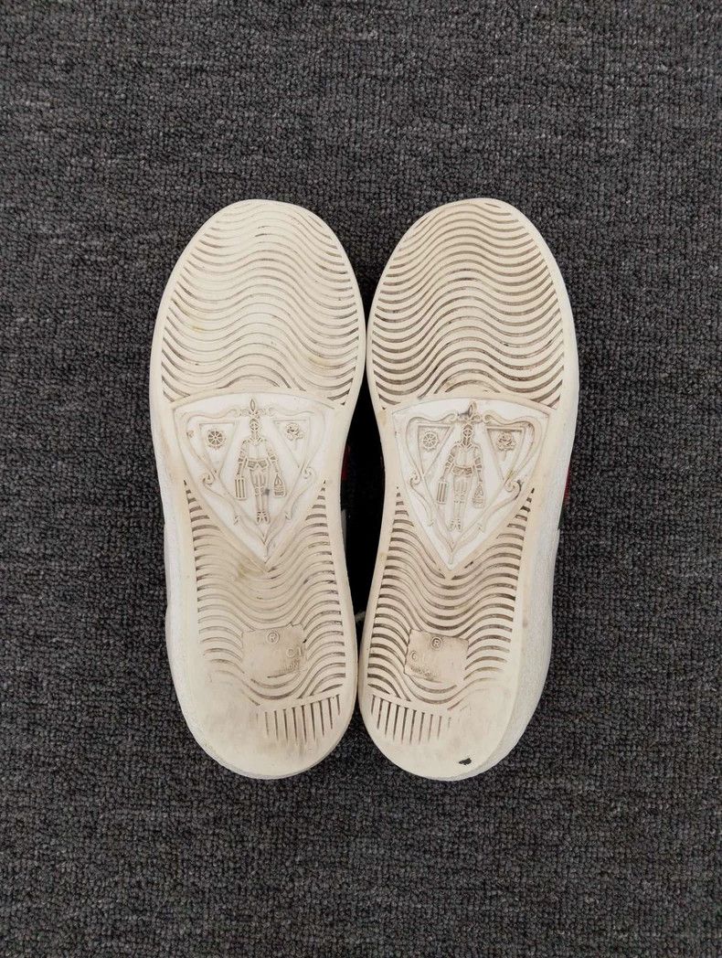 Gucci Gucci White Low-Top Sneakers with Ladybug - dmc Size US 5 / EU 37 - 8 Thumbnail