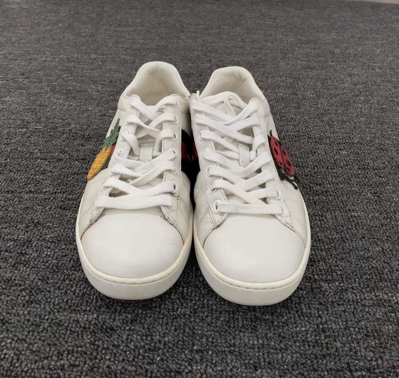Gucci Gucci White Low-Top Sneakers with Ladybug - dmc Size US 5 / EU 37 - 2 Thumbnail