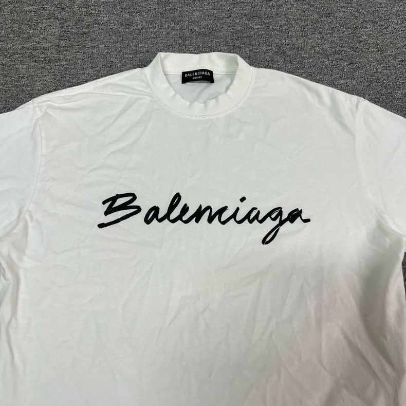 Balenciaga Balenciaga Graffiti Logo Short Sleeve T-Shirt - dmc Size US XXS / EU 40 - 4 Thumbnail