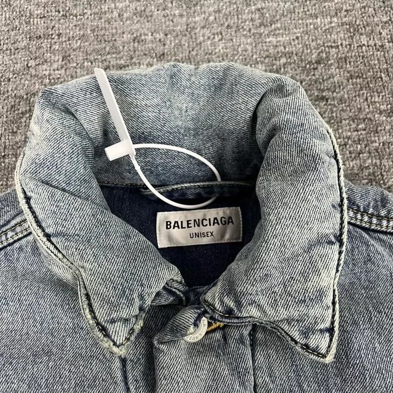 Balenciaga Balenciaga FW22 Padded Denim Jacket - dmc Size US M / EU 48-50 / 2 - 5 Thumbnail