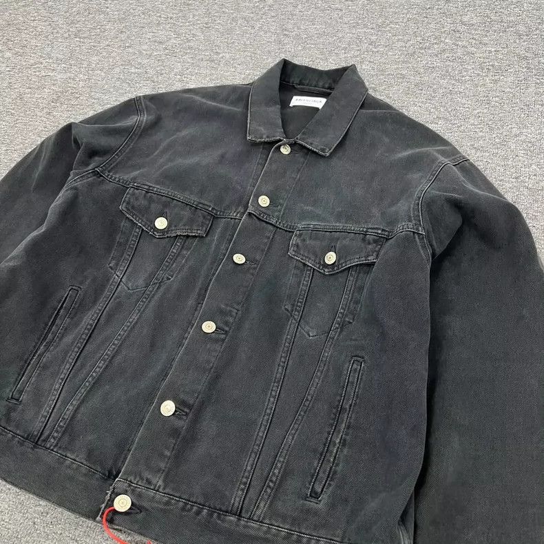 Balenciaga Balenciaga Black Denim Jacket with Graffiti - dmc Size US XS / EU 42 / 0 - 4 Thumbnail