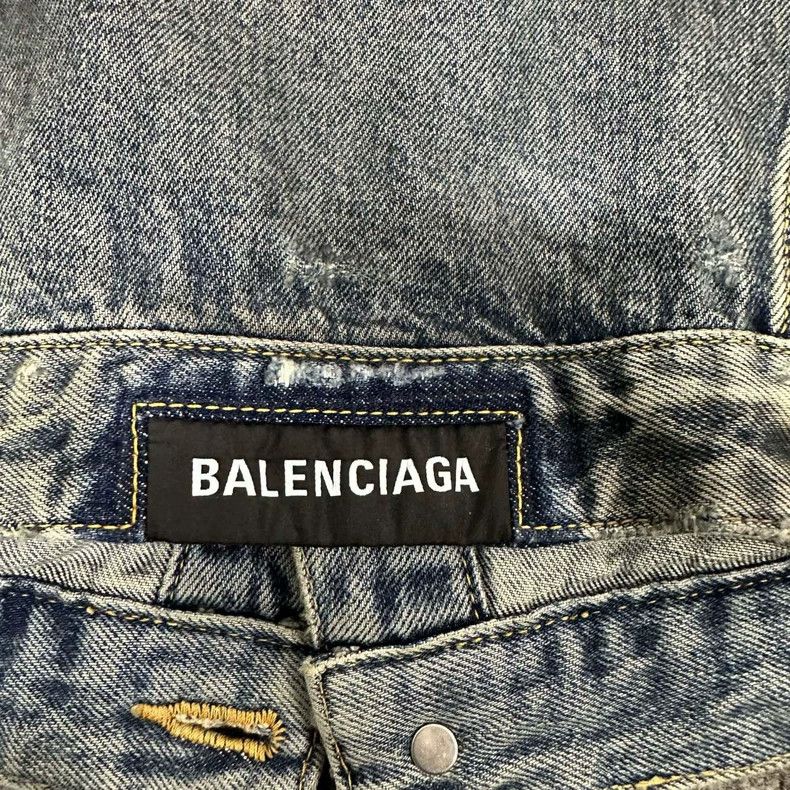 Balenciaga Balenciaga 23SS Distressed Denim Jacket - dmc Size US L / EU 52-54 / 3 - 5 Thumbnail
