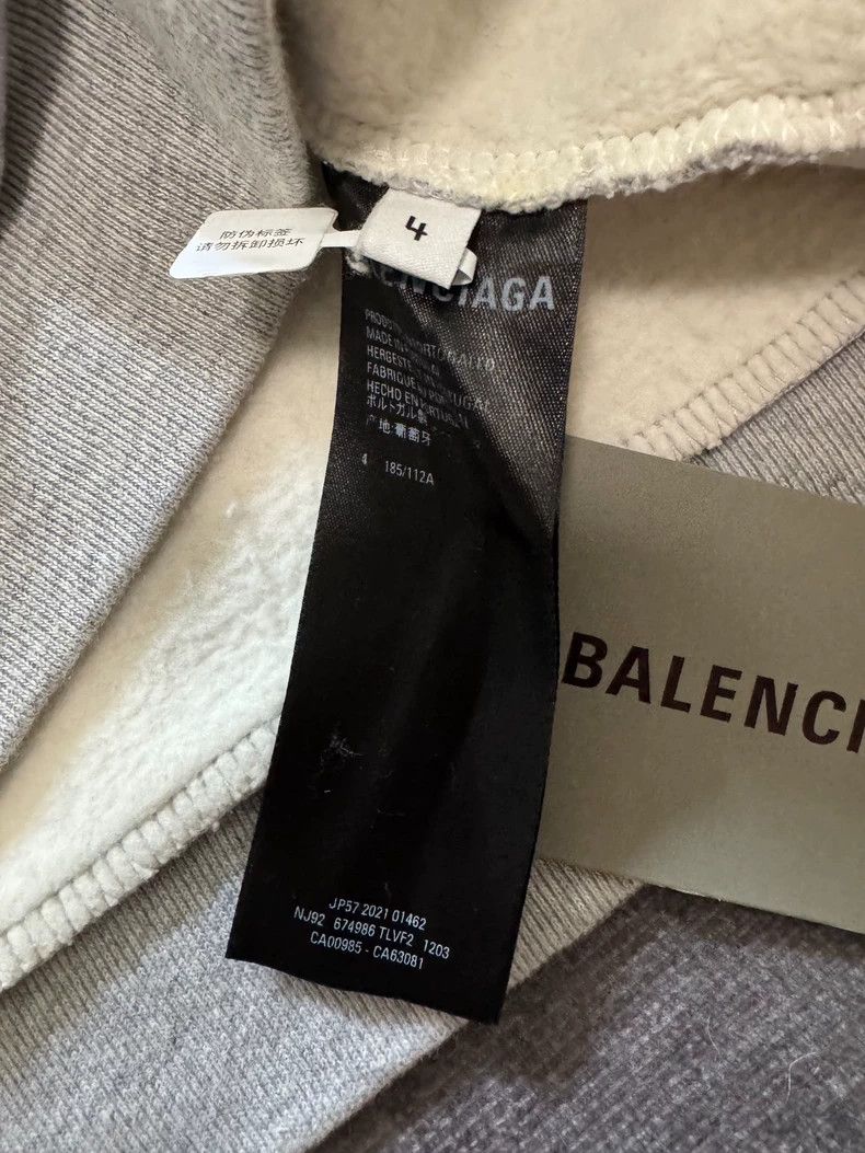 Balenciaga Balenciaga Gray Dissolved Graffiti Letter Hoodie - dmc Size US M / EU 48-50 / 2 - 4 Thumbnail