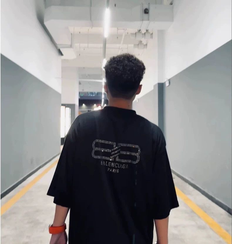 Balenciaga Balenciaga Double B Crystal Logo T-shirt - dmc Size US S / EU 44-46 / 1 - 5 Thumbnail