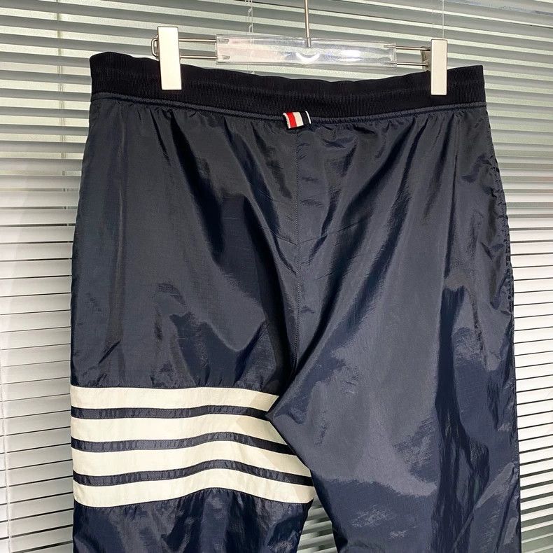Thom Browne Thom Browne Classic Stripe Casual Pants - dmc Size US 32 / EU 48 - 4 Thumbnail