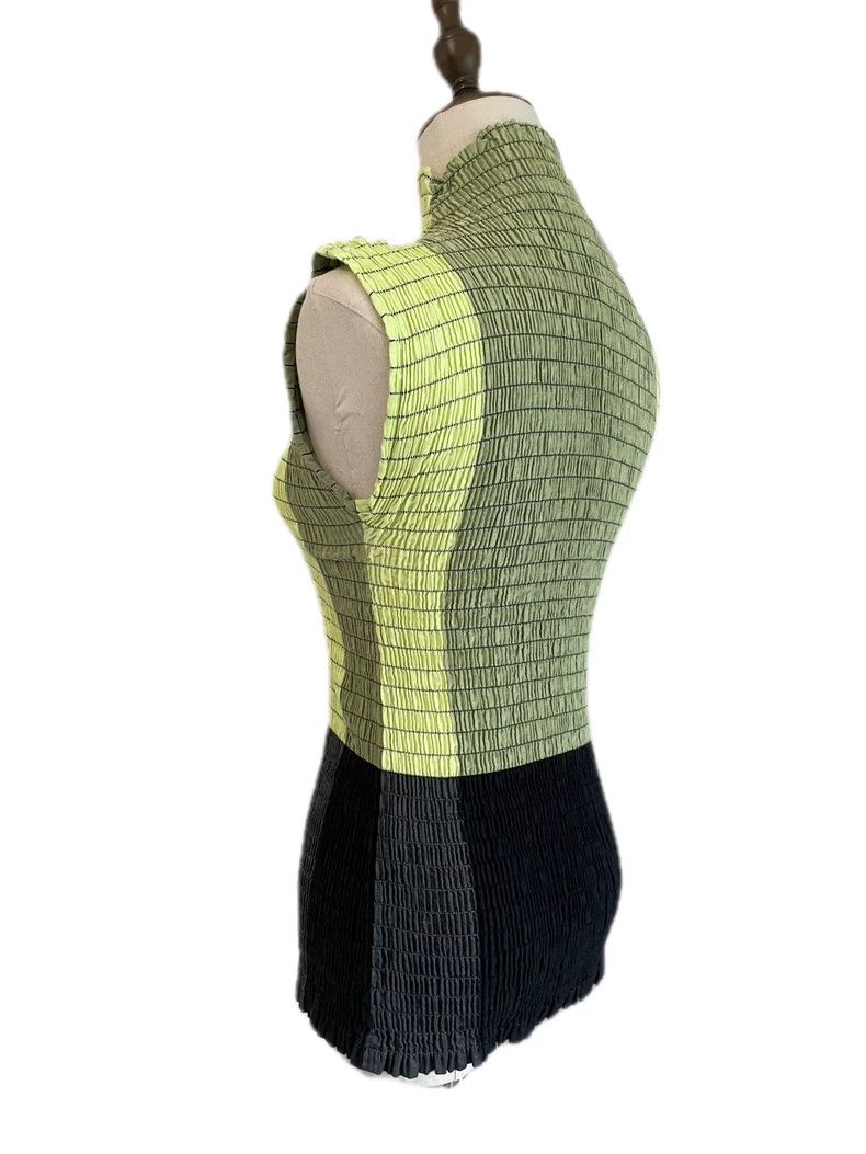 Issey Miyake Issey Miyake Pleated Geometric Top - dmc Size US M / EU 48-50 / 2 - 3 Thumbnail