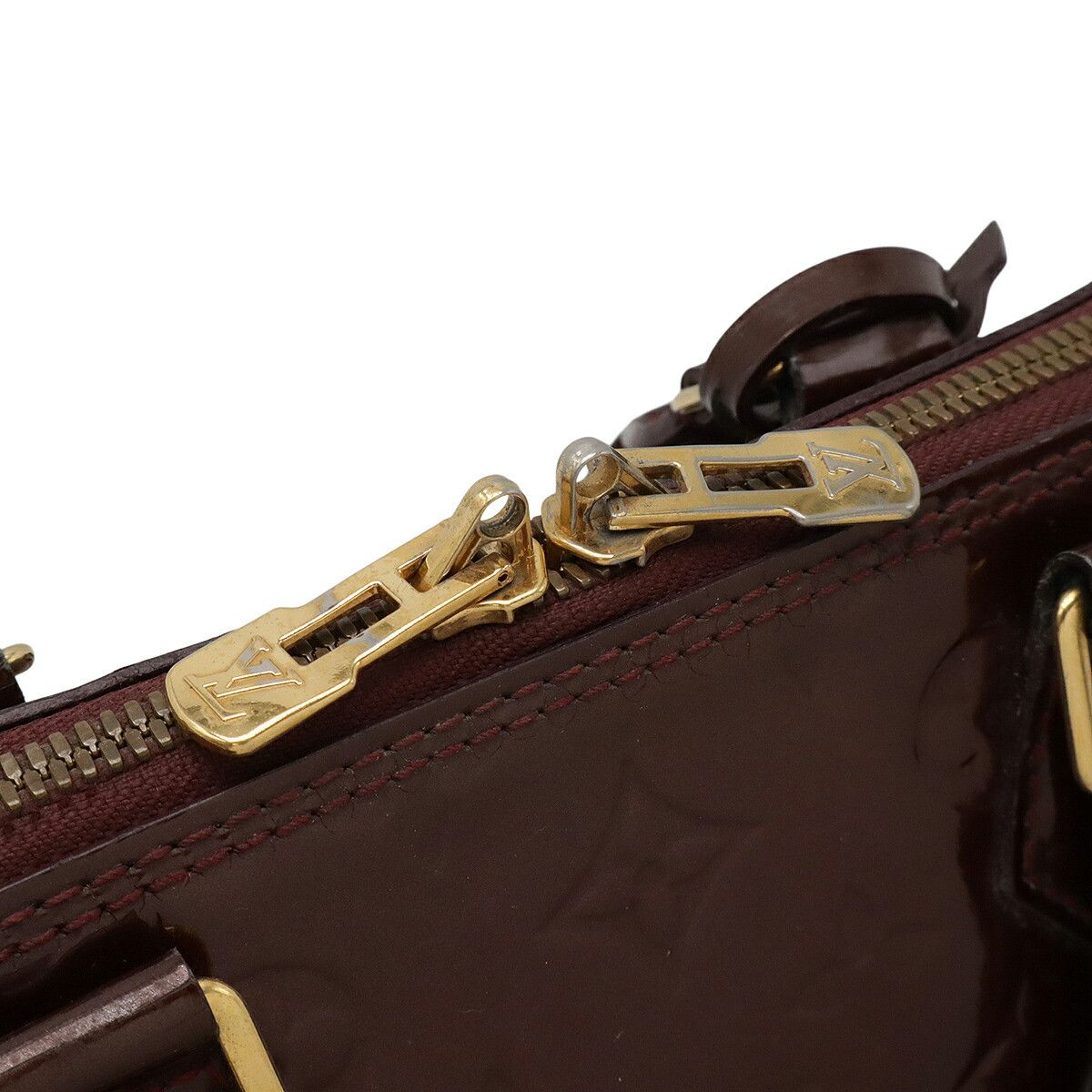 Louis Vuitton Louis Vuitton Louis Vuitton Alma PM Monogram Vernis Patent Leather Handbag Enamel Handbag M91691 DUTY FREE for USA Size ONE SIZE - 4 Thumbnail