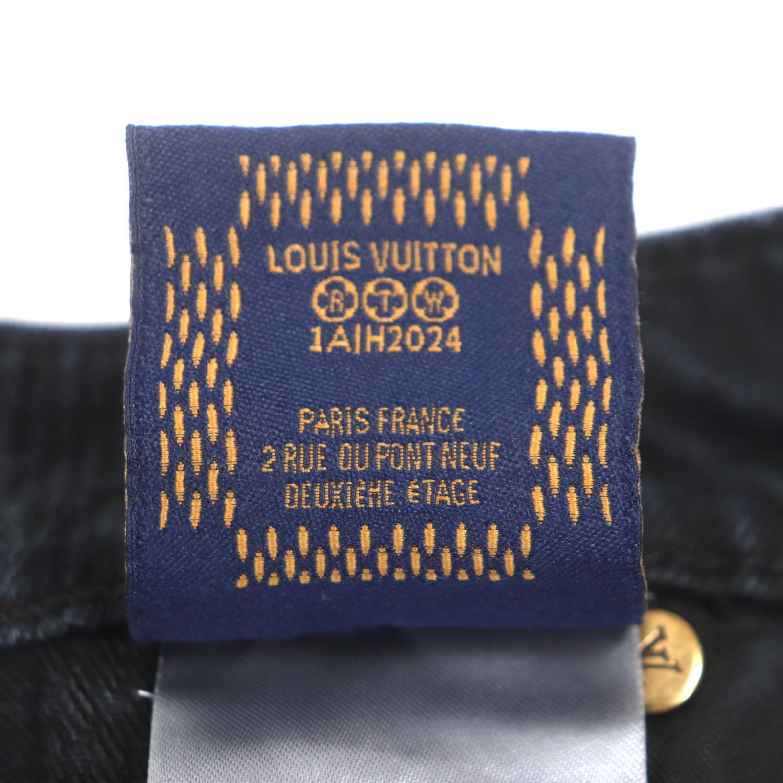 Louis Vuitton Louis Vuitton Louis Vuitton Denim Cotton Pants Cotton Pants 1AFX68 DUTY FREE for USA Size ONE SIZE - 9 Thumbnail