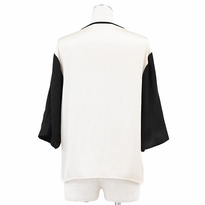 Chanel Chanel Chanel P63168 100% Silk Blouse Others Tops P63168 DUTY FREE for USA Size ONE SIZE - 8 Thumbnail