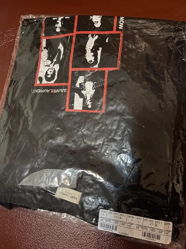 Saint Laurent Paris Saint Laurent Black Short Sleeve T-Shirt - dmc Size US L / EU 52-54 / 3 - 8 Thumbnail