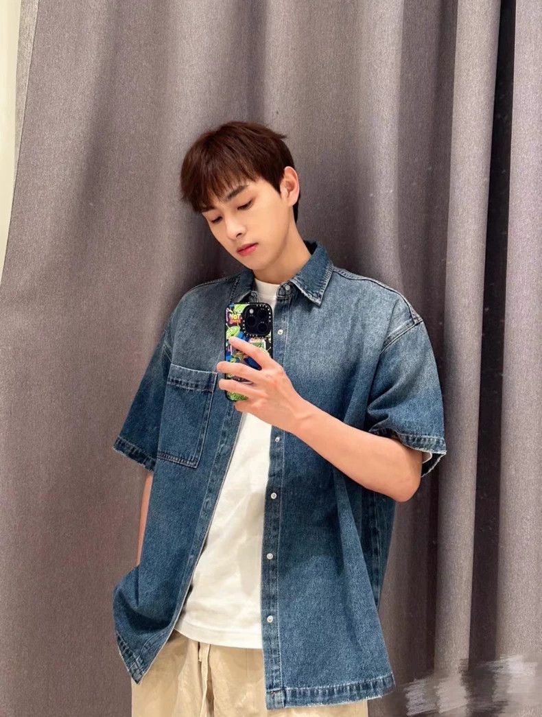 Balenciaga Balenciaga Denim Short Sleeve Shirt - dmc Size US XS / EU 42 / 0 - 5 Thumbnail