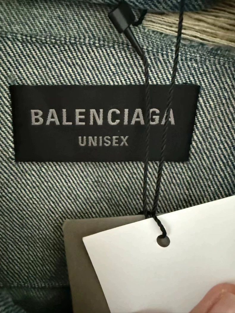 Balenciaga Balenciaga Distressed Denim Jacket - dmc Size US M / EU 48-50 / 2 - 3 Thumbnail