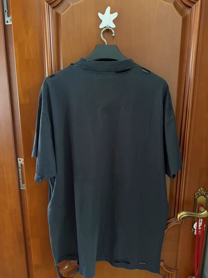 Balenciaga Balenciaga Planet Earth Short Sleeve Tee - dmc Size US M / EU 48-50 / 2 - 2 Thumbnail