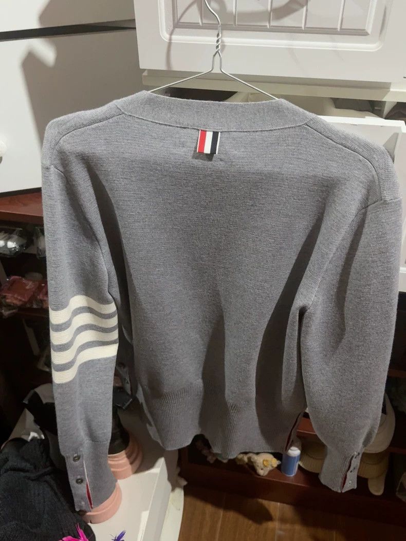 Thom Browne Thom Browne Classic Logo Wool Cardigan - dmc Size US XL / EU 56 / 4 - 4 Thumbnail