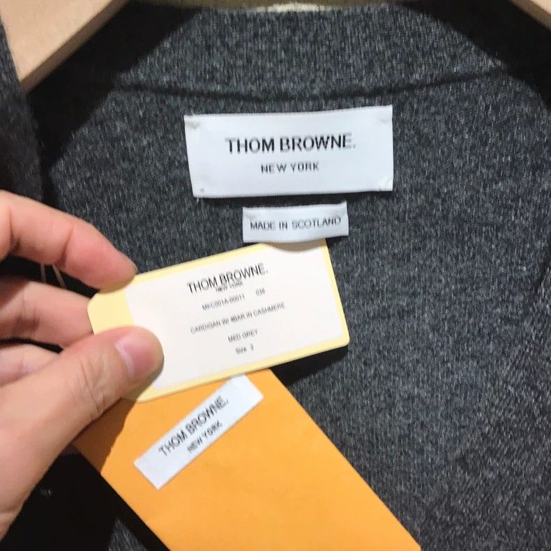 Thom Browne Thom Browne TB Cashmere Cardigan - dmc Size US M / EU 48-50 / 2 - 4 Thumbnail