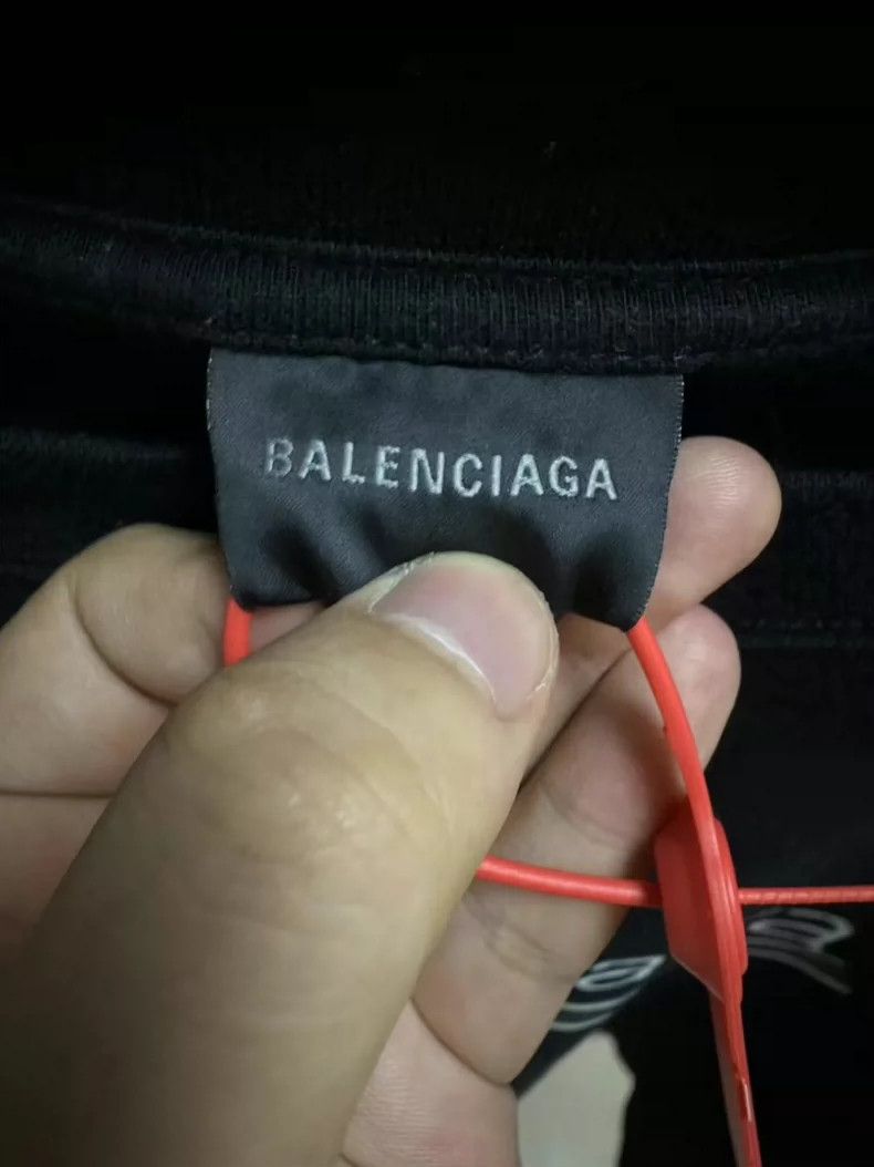 Balenciaga Balenciaga Black Distressed Coke Short Sleeve - dmc Size US M / EU 48-50 / 2 - 3 Thumbnail