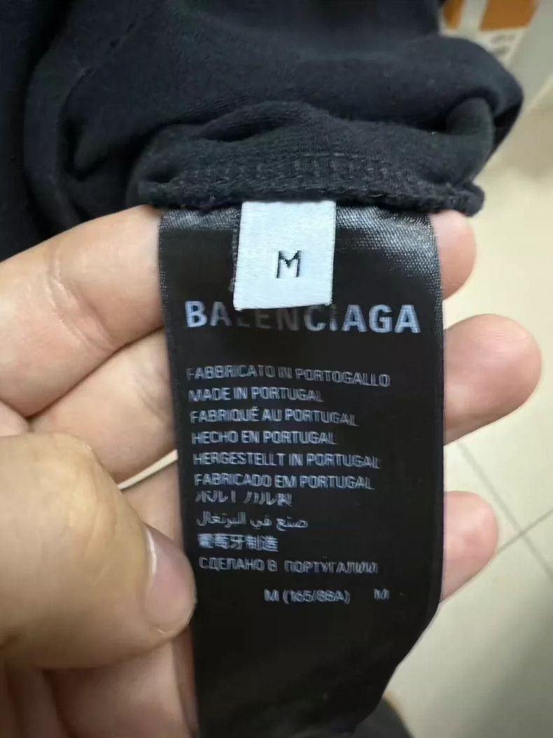 Balenciaga Balenciaga Black Distressed Coke Short Sleeve - dmc Size US M / EU 48-50 / 2 - 4 Thumbnail