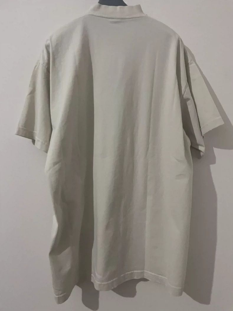 Balenciaga Balenciaga Be Different Apple Embroidered Tee - dmc Size US M / EU 48-50 / 2 - 2 Thumbnail