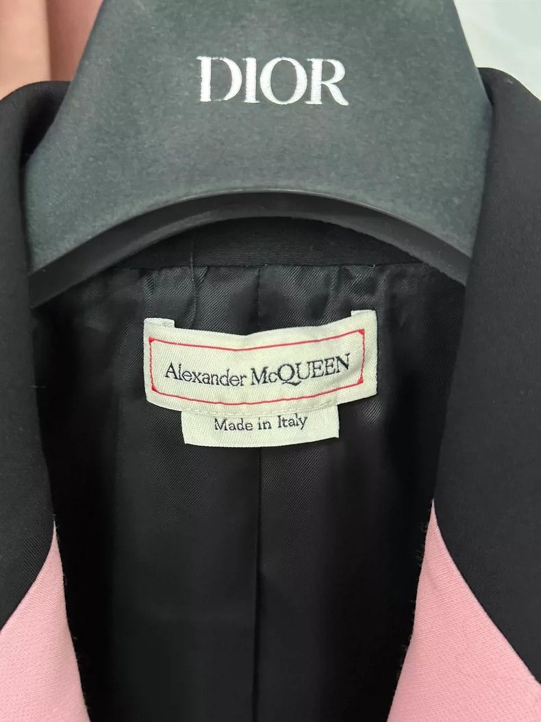 Alexander McQueen Alexander McQueen Black Pink Lapel Blazer - dmc Size US L / EU 52-54 / 3 - 3 Thumbnail