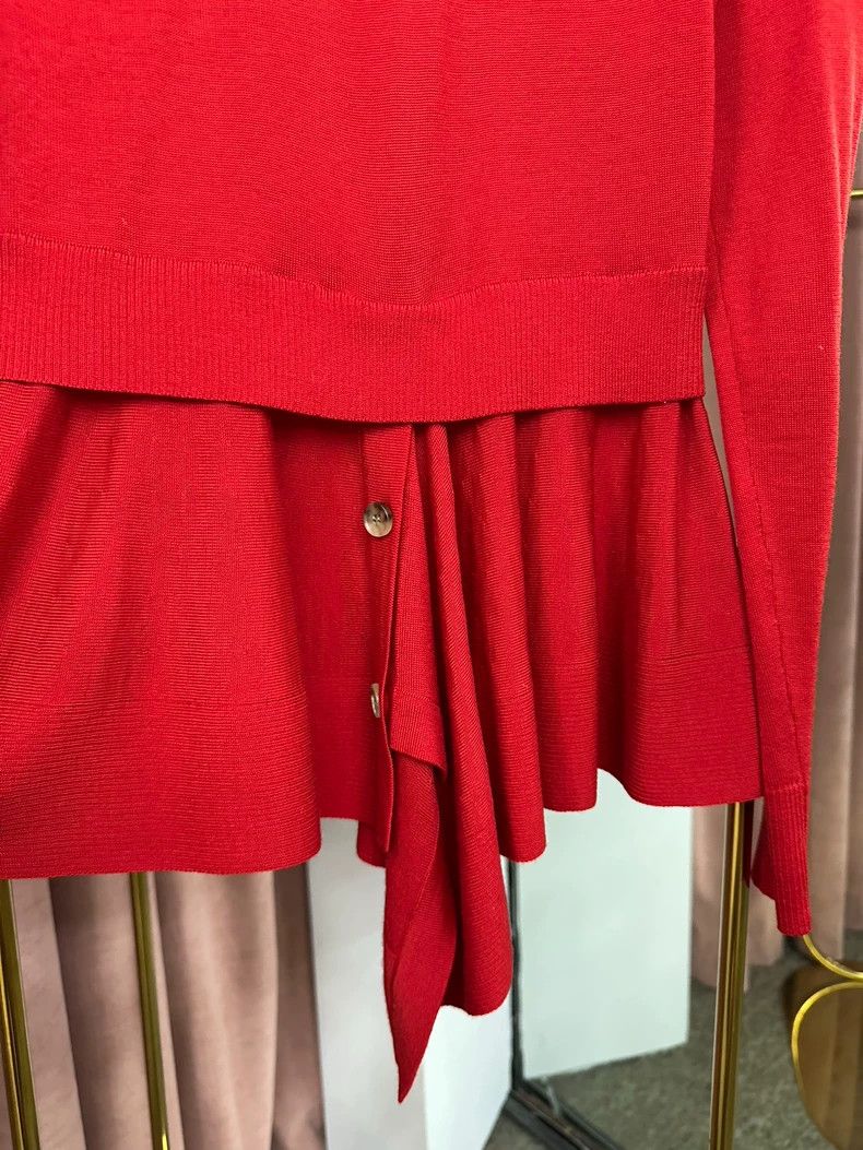 Alexander McQueen Alexander McQueen Red Knit Sweater - dmc Size US M / EU 48-50 / 2 - 4 Thumbnail