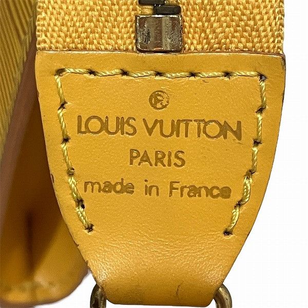 Louis Vuitton Louis Vuitton Louis Vuitton Pochette Accessoires Epi Bag Leather Handbag M52959 DUTY FREE for USA Size ONE SIZE - 5 Thumbnail