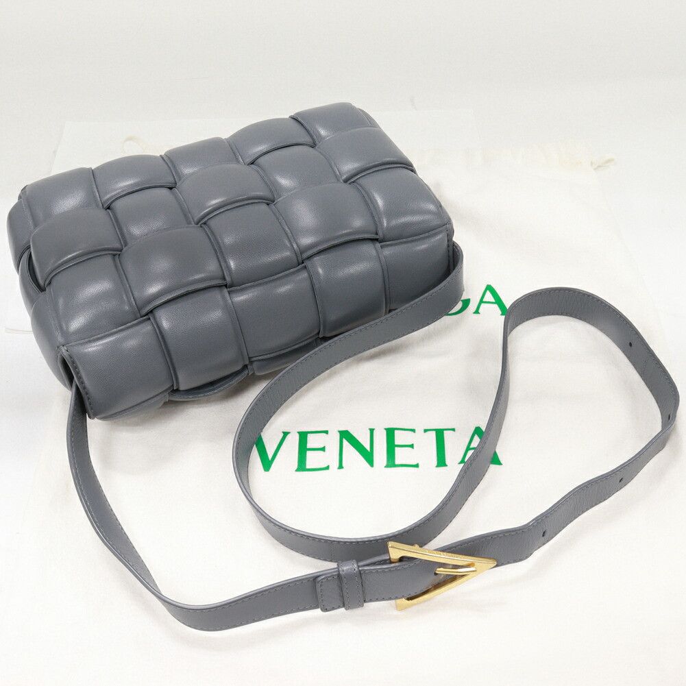 Bottega Veneta Bottega Veneta Bottega Veneta Lambskin Padded Cassette Shoulder Bag 717506 Leather Shoulder Bag 717506 DUTY FREE for USA Size ONE SIZE - 3 Thumbnail