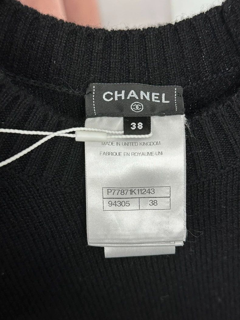 Chanel Chanel Black Wool Sweater with CC Logo - dmc Size US M / EU 48-50 / 2 - 4 Thumbnail