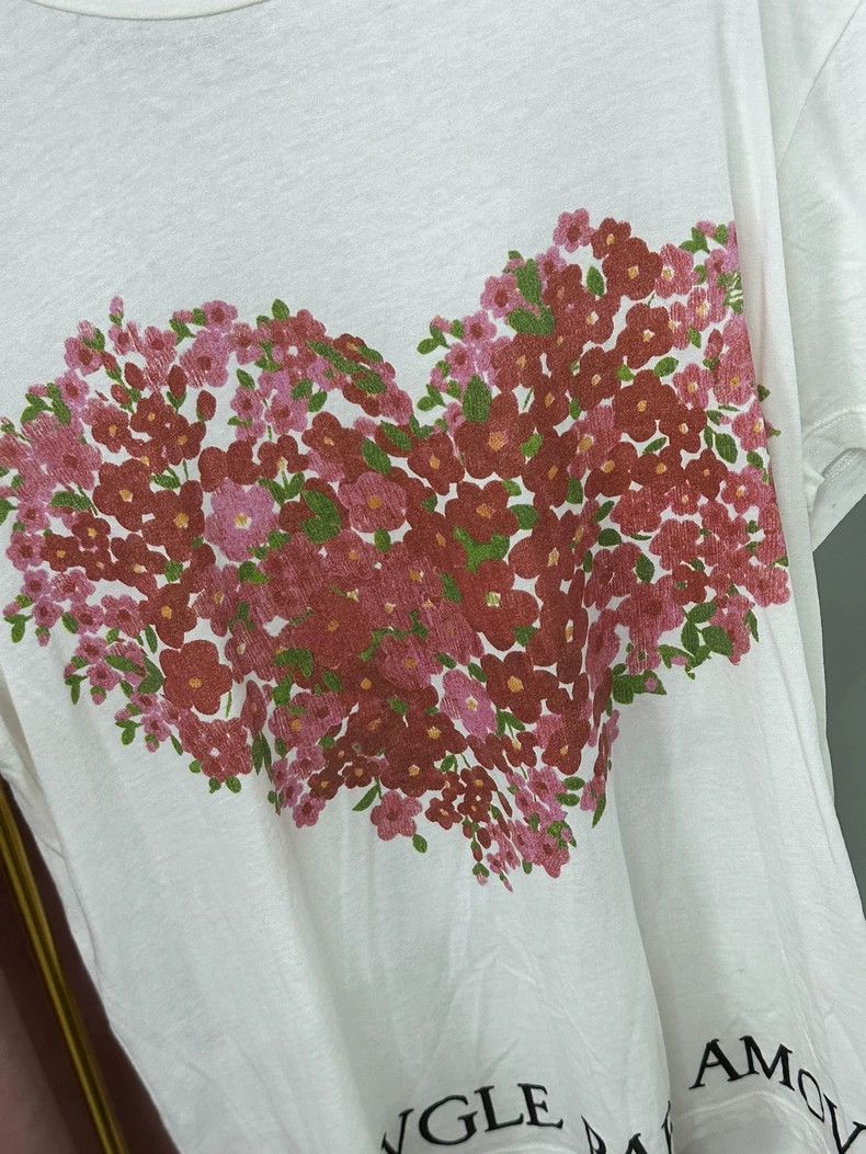 Gucci Gucci White Heart Floral Print Short-Sleeve T-Shirt - dmc Size US M / EU 48-50 / 2 - 2 Thumbnail