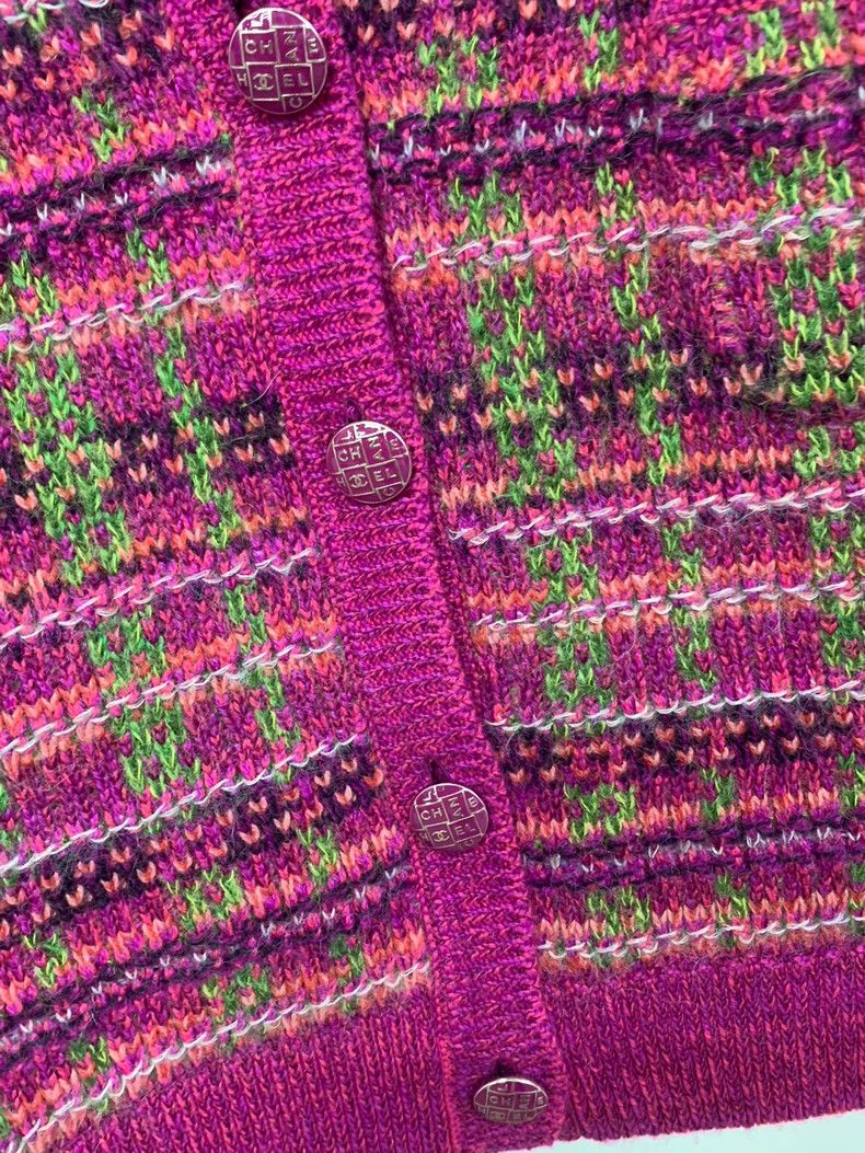 Chanel Chanel Pink Plaid Cashmere Cardigan - dmc Size US M / EU 48-50 / 2 - 2 Thumbnail