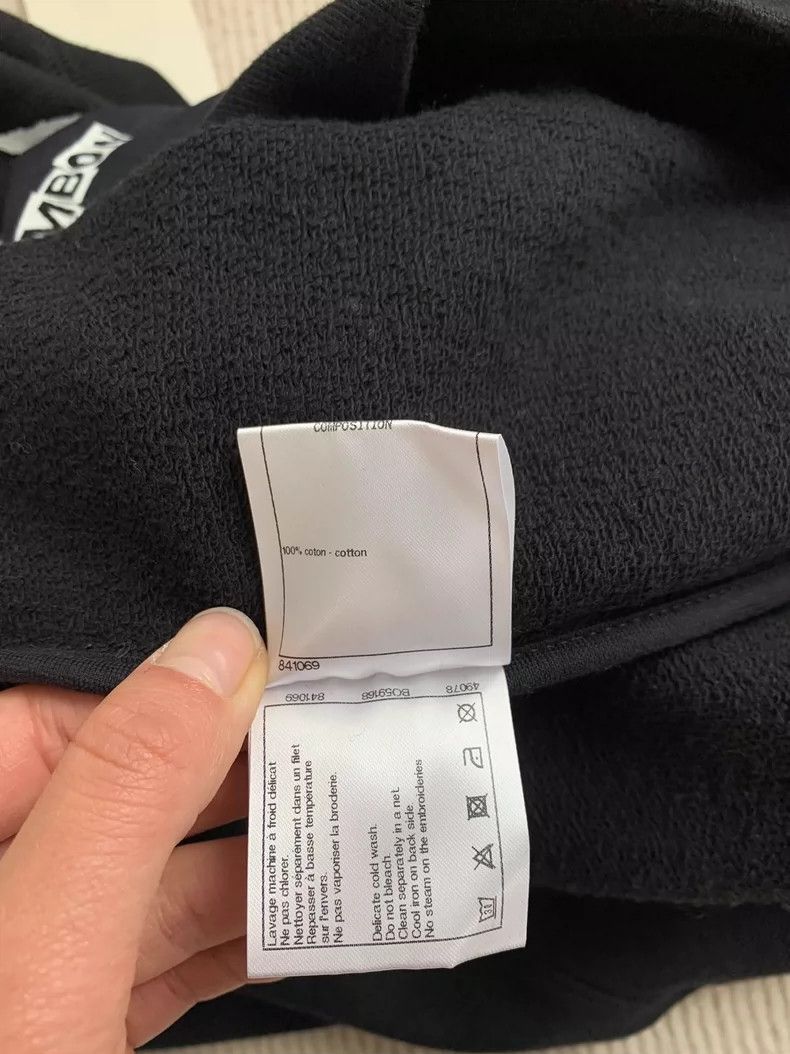 Chanel Chanel Camellia Sequin Embellished Sweatshirt - dmc Size US S / EU 44-46 / 1 - 6 Thumbnail