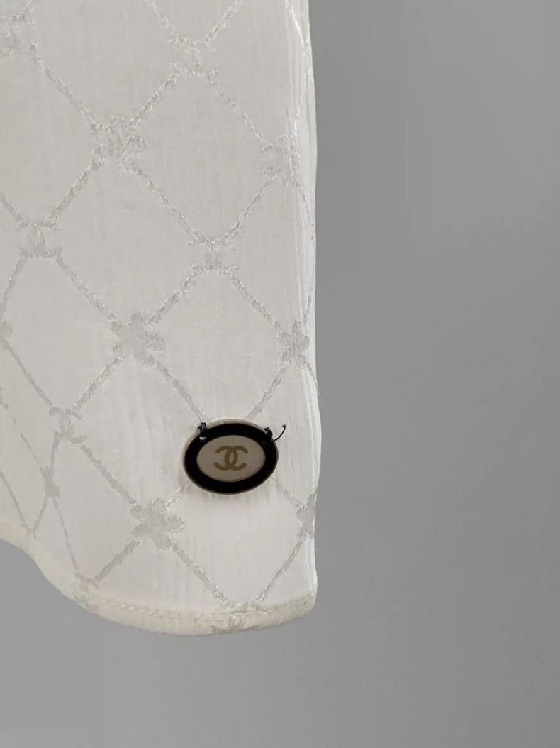 Chanel Chanel White Double C Silk Vest - dmc Size US M / EU 48-50 / 2 - 2 Thumbnail