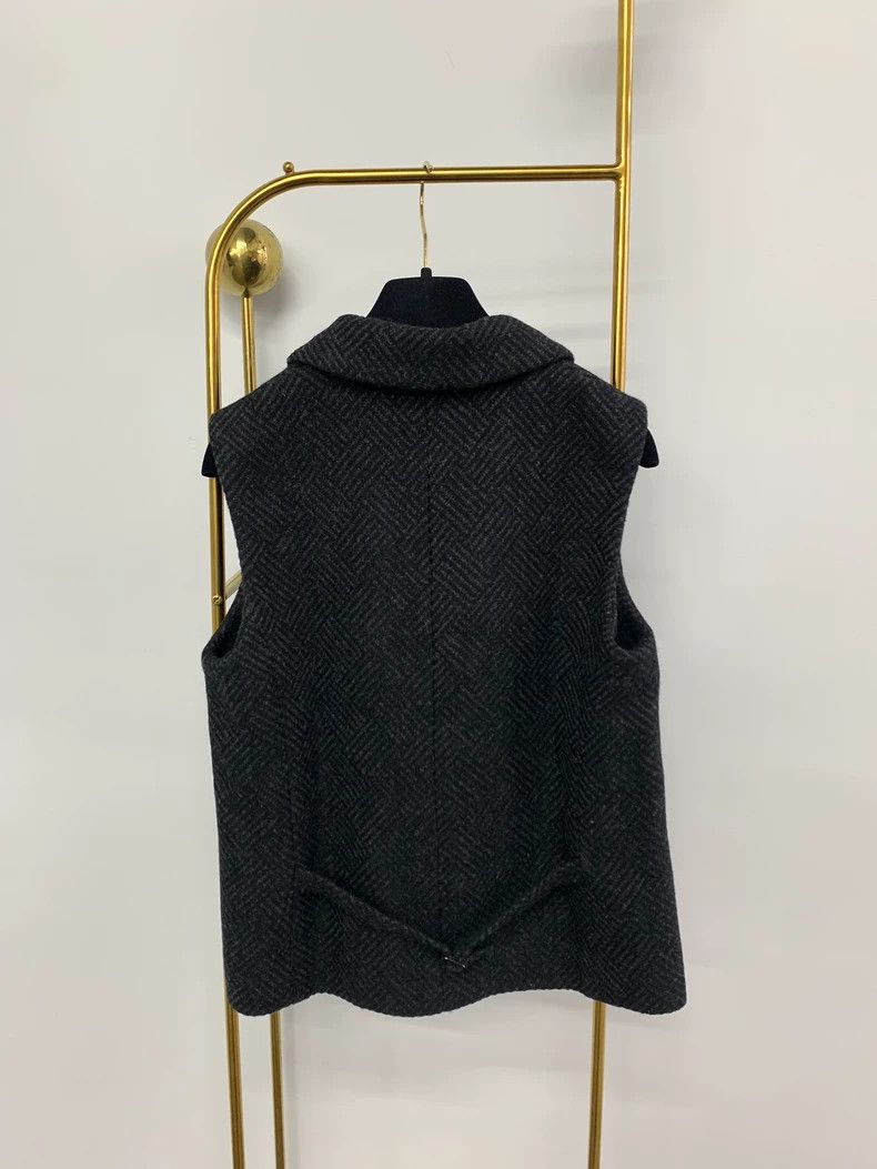 Chanel Chanel 24K Wool Herringbone Vest - dmc Size US M / EU 48-50 / 2 - 2 Thumbnail