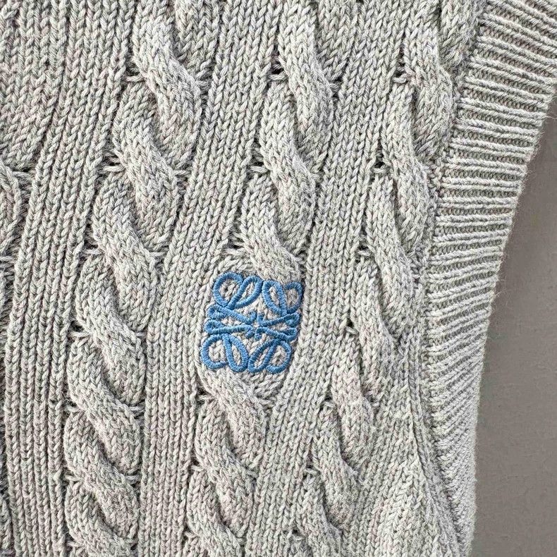 Loewe Loewe Cable Knit Collegiate Style Knit Vest - dmc Size US S / EU 44-46 / 1 - 4 Thumbnail