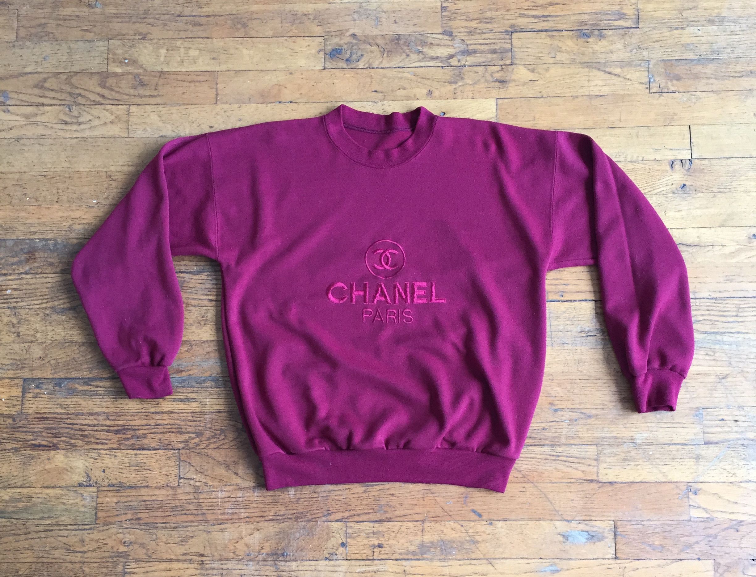 Chanel embroidered sweatshirt best sale