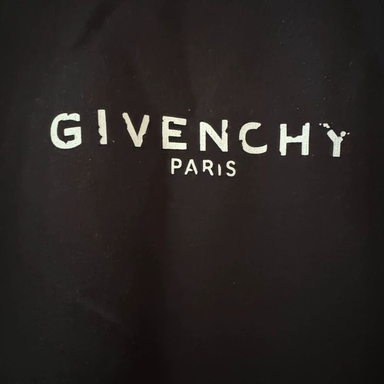 Givenchy Givenchy Black Sweatshirt with Letter Print - dmc Size US XS / EU 42 / 0 - 3 Thumbnail