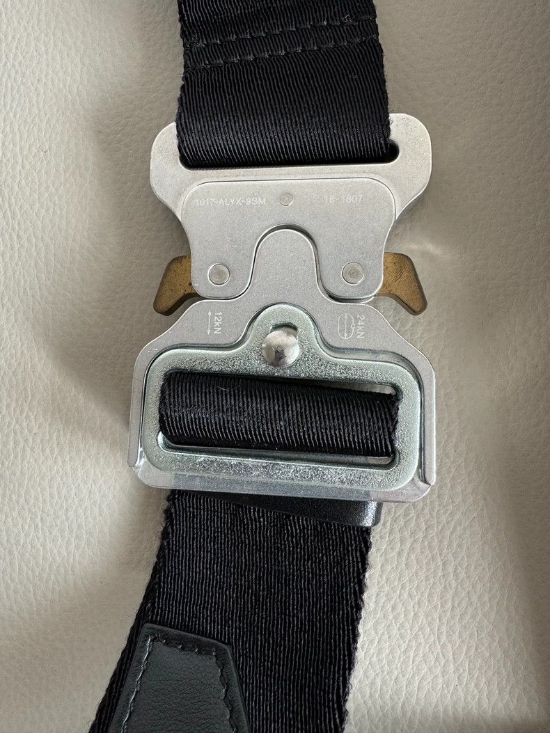 1017 ALYX 9SM 1017 Alyx 9SM Givenchy Crossbody Bag - dmc Size ONE SIZE - 2 Thumbnail