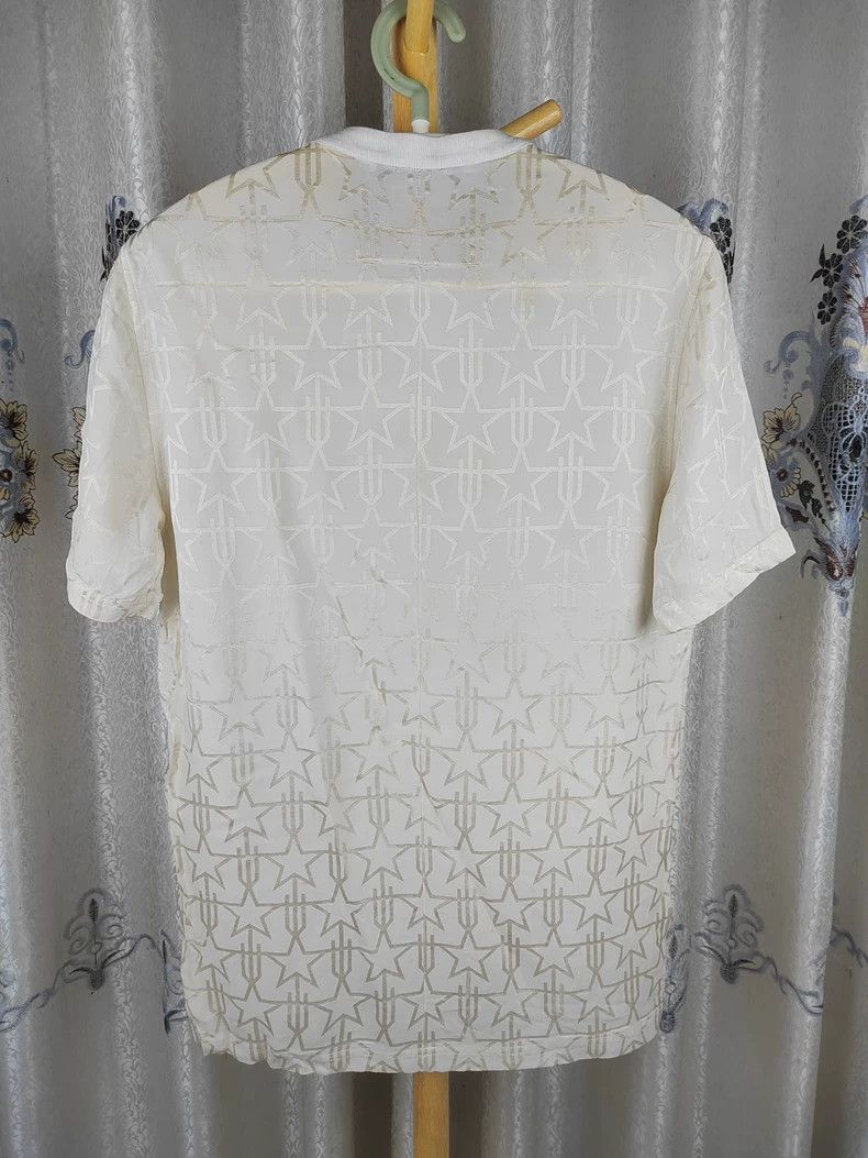Givenchy Givenchy Silk Star Print Round Neck Top - dmc Size US M / EU 48-50 / 2 - 2 Thumbnail