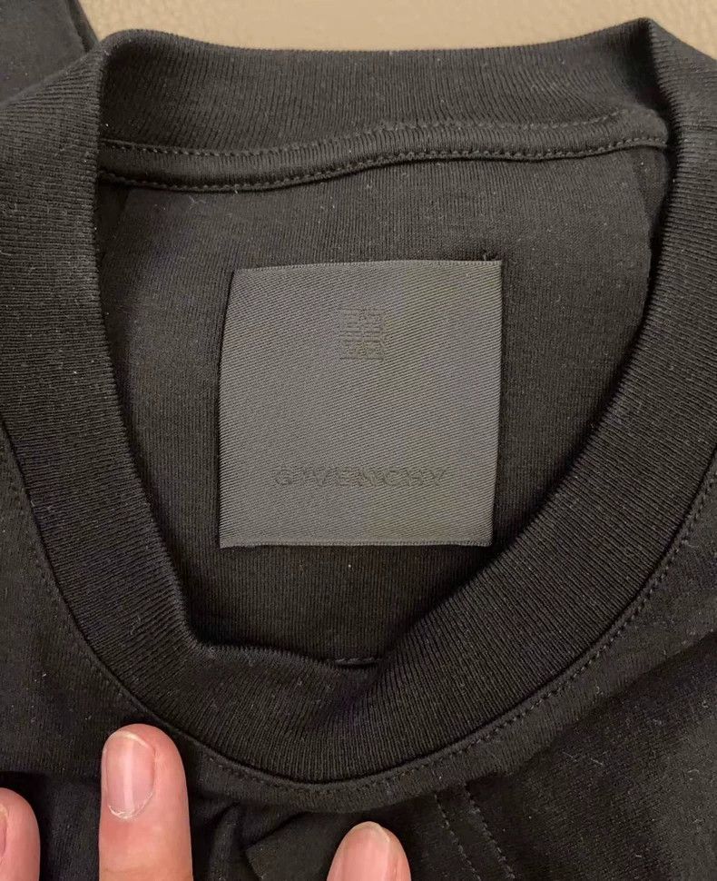 Givenchy Givenchy Men's 24SS Short Sleeve T-Shirt - dmc Size US M / EU 48-50 / 2 - 4 Thumbnail