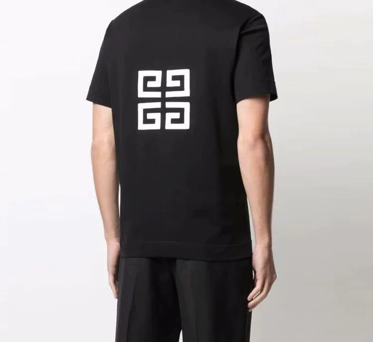 Givenchy Givenchy Men's 24SS Short Sleeve T-Shirt - dmc Size US M / EU 48-50 / 2 - 2 Thumbnail
