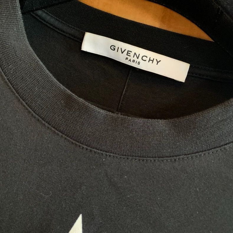 Givenchy Givenchy Gorilla Print Short Sleeve T-Shirt - dmc Size US XS / EU 42 / 0 - 4 Thumbnail