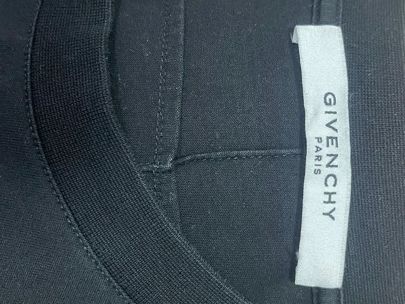 Givenchy Givenchy Black Graphic Print T-Shirt - dmc Size US S / EU 44-46 / 1 - 3 Thumbnail