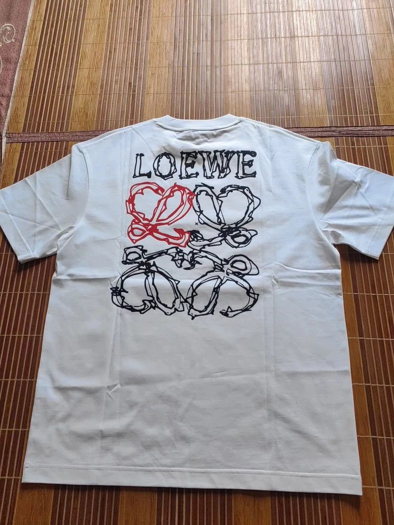 Loewe LOEWE Men's Short Sleeve T-Shirt - dmc Size US L / EU 52-54 / 3 - 5 Thumbnail