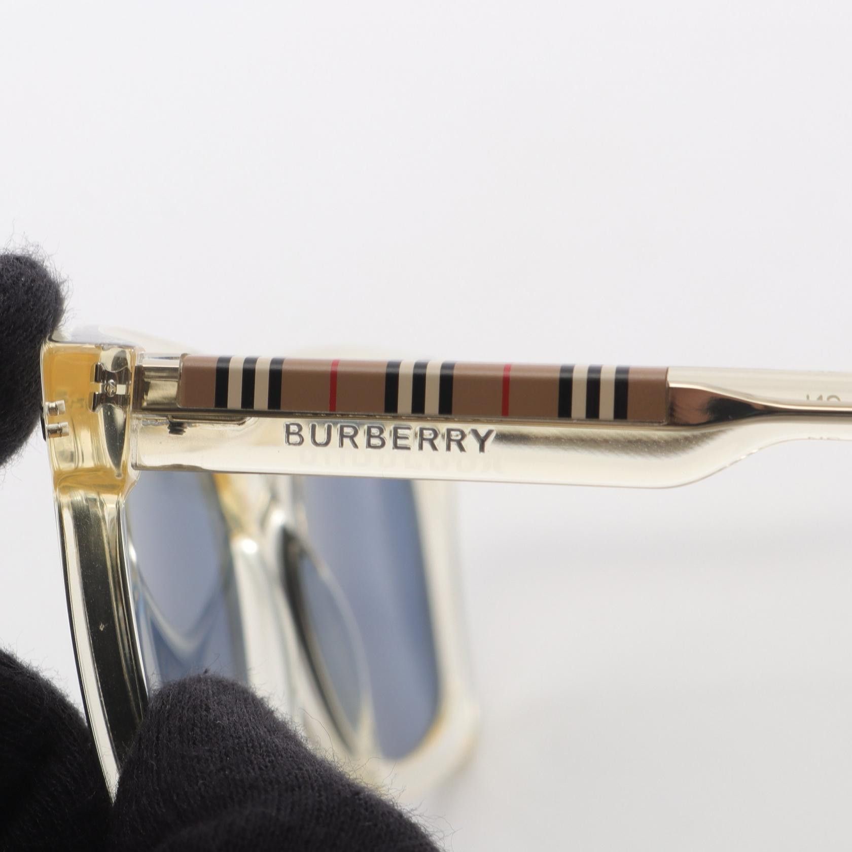 Burberry Burberry Burberry Nova Check Sunglasses Plastic Sunglasses DUTY FREE for USA Size ONE SIZE - 8 Thumbnail