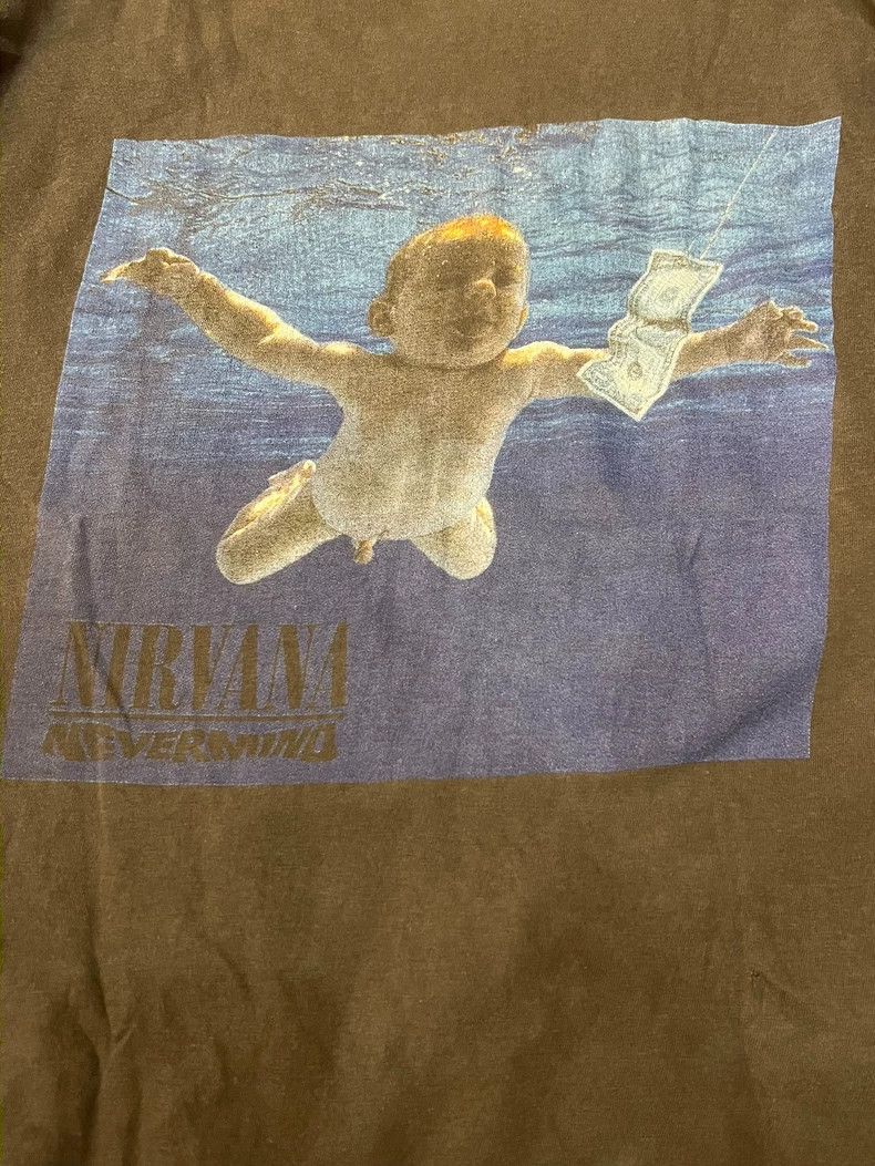 Vintage Vintage Nirvana Nevermind Graphic Tee-yf Size US M / EU 48-50 / 2 - 2 Thumbnail