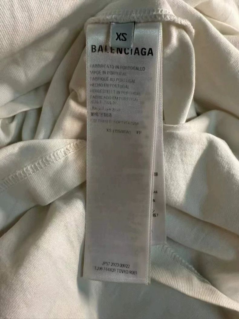 Balenciaga Balenciaga Valentine's Heart Short Sleeve Tee-yf Size US XS / EU 42 / 0 - 4 Thumbnail