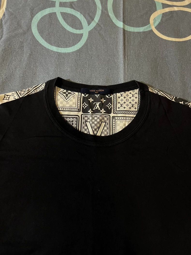 Louis Vuitton Louis Vuitton Las Vegas Poker Logo T-Shirt-yf Size US XXL / EU 58 / 5 - 3 Thumbnail