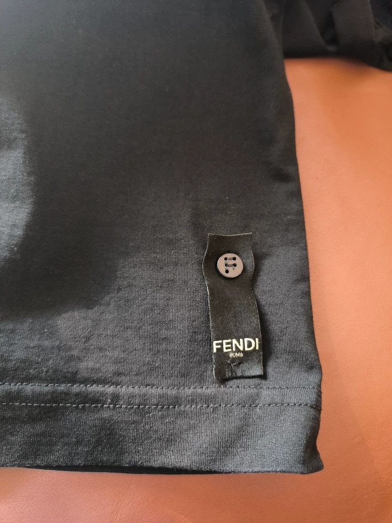 Fendi Fendi Men's Black Embroidered F T-Shirt-yf Size US L / EU 52-54 / 3 - 6 Thumbnail