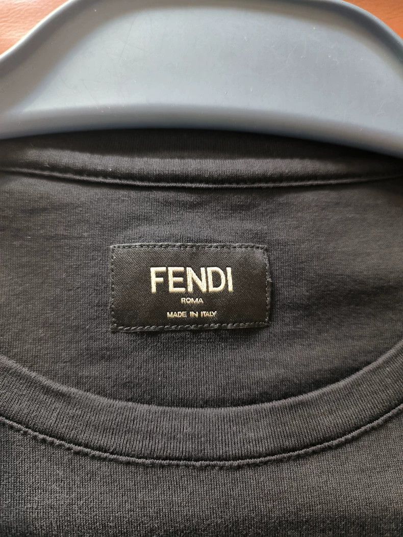 Fendi Fendi Men's Black Embroidered F T-Shirt-yf Size US L / EU 52-54 / 3 - 5 Thumbnail