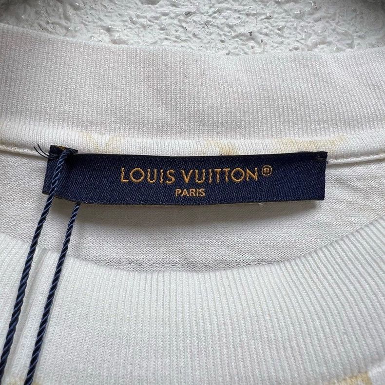 Louis Vuitton Louis Vuitton Monogram Print Short Sleeve Tee-yf Size US L / EU 52-54 / 3 - 3 Thumbnail